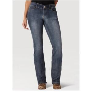 New ~ WRANGLER  ~ Mid Rise Bootcut Jeans 29 /7 X 32